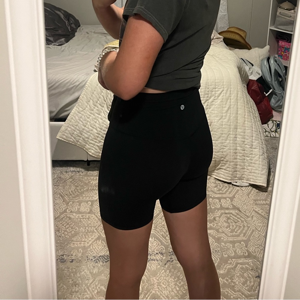 Lululemon black  6” align shorts